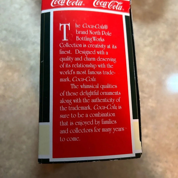 Vintage Coca-Cola Christmas ornament - bottling works collection NIB - Picture 7 of 7